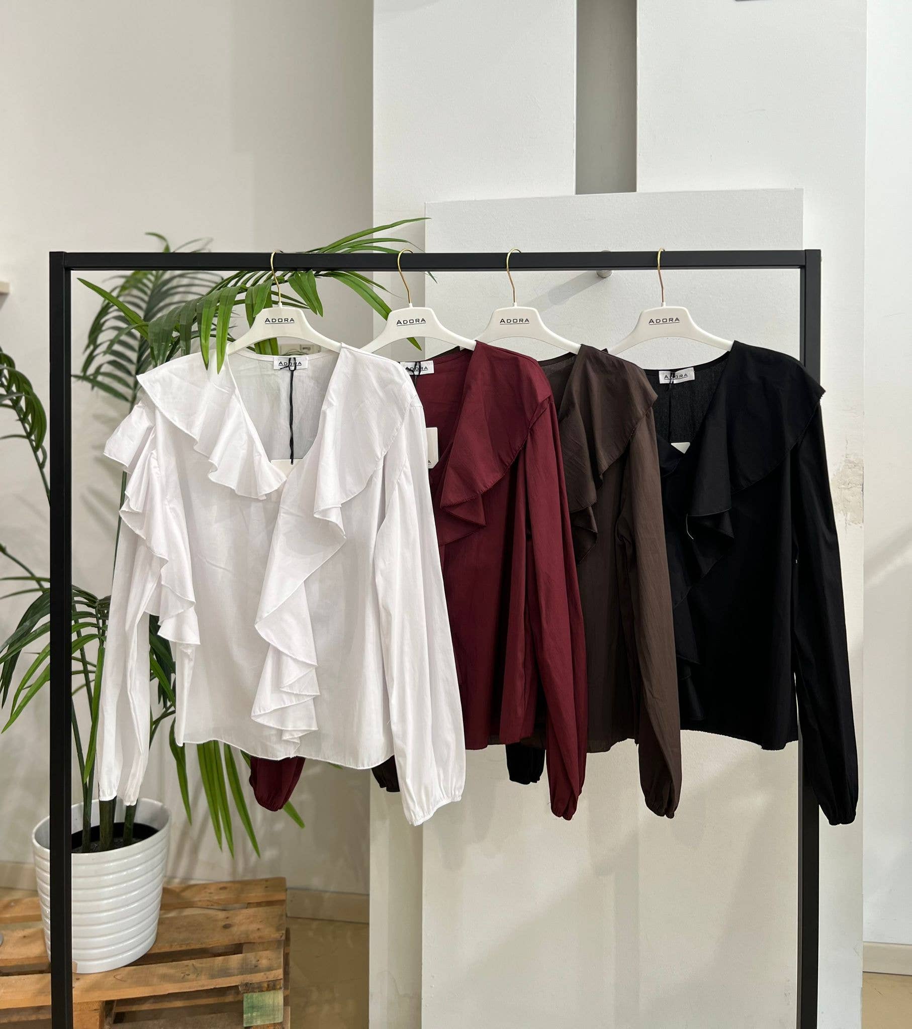 ADORA – wholesale Blouse – Women’s – Ruffled shirt