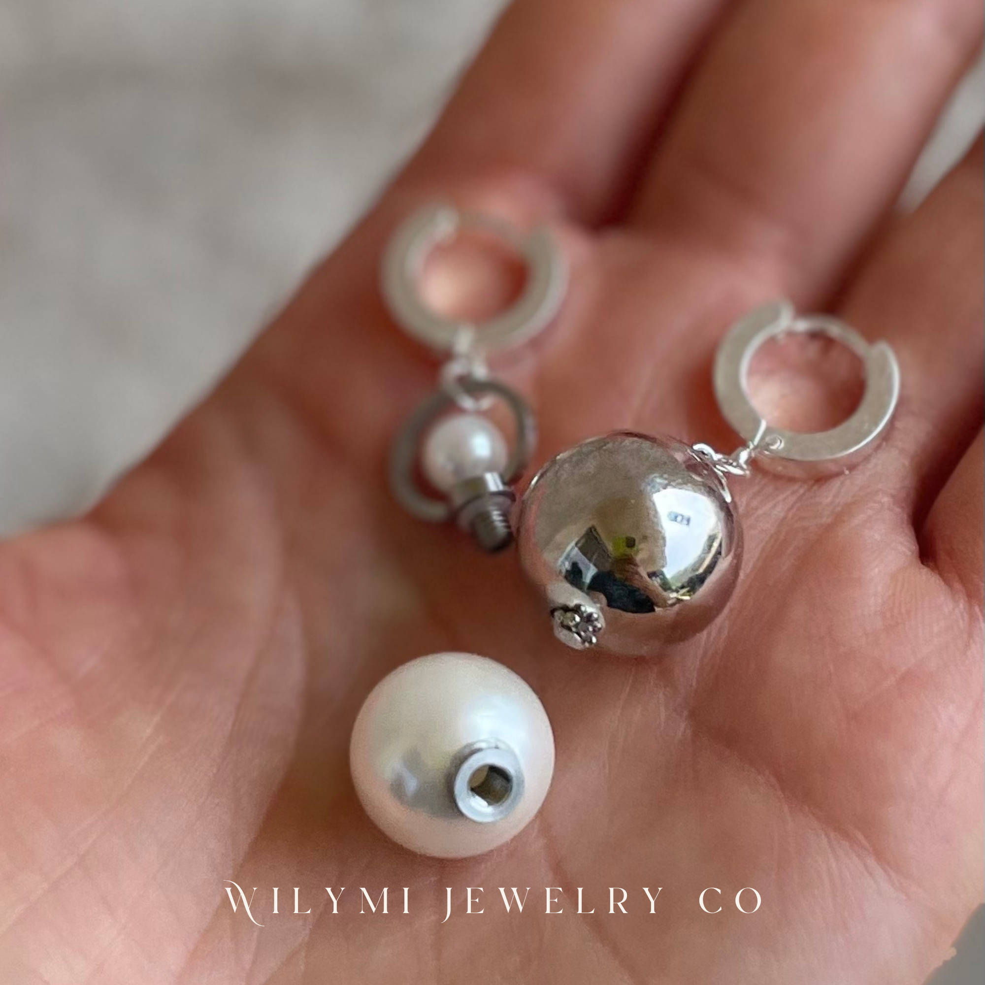 WILYMI Jewelry Co - Vente Boucles d'oreilles pendantes - BOUCLES D'AROMATHÉRAPIE en perle + argent | Boucle d'oreille dépareillée3