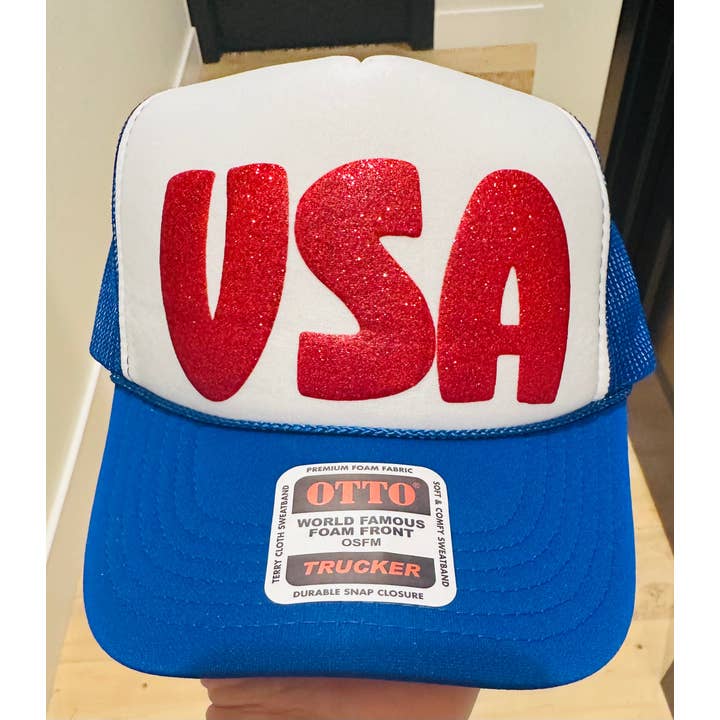 Southern Attitude Designs Inc – Großhandel Trucker-Cap – Damen – USA in rotem Glitzer-Puff-Vinyl bedruckter königsblauer und weißer Trucker-Hut