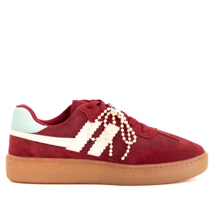 Maker's Shoes - Wholesale Lifestyle Sneakers - Women's - Women’s Suede Sneakers – Retro Gum Sole with Charm Included5