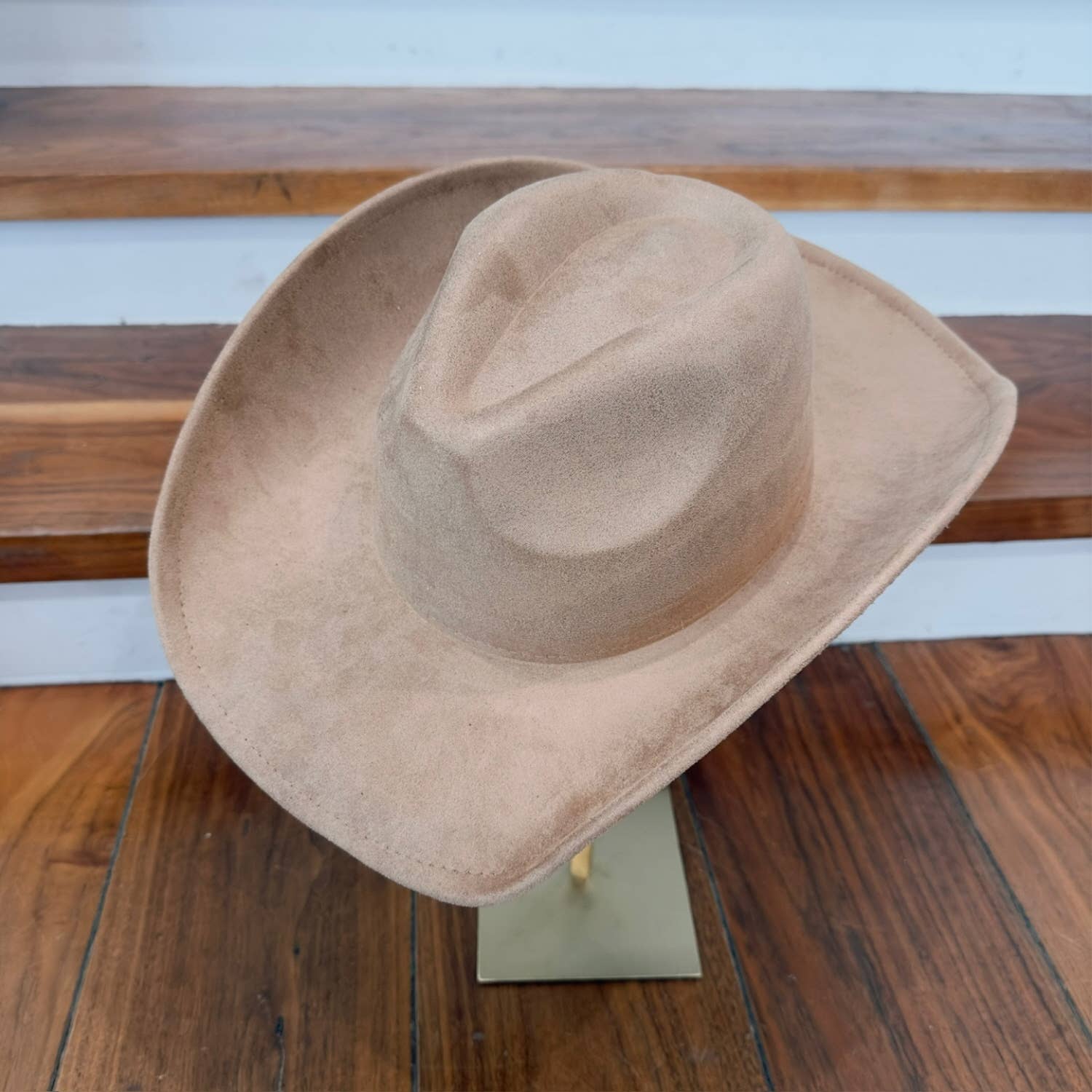 Bella Betty - Vente Chapeau de cowboy – femme - CHAPEAU DE COWBOY EN DAIM VÉGÉTALIEN17
