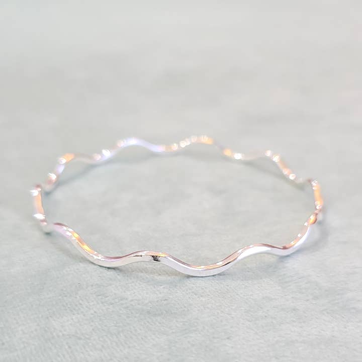 Bracelet en écume de mer d'Oceanside pour la vente par Kuriosities