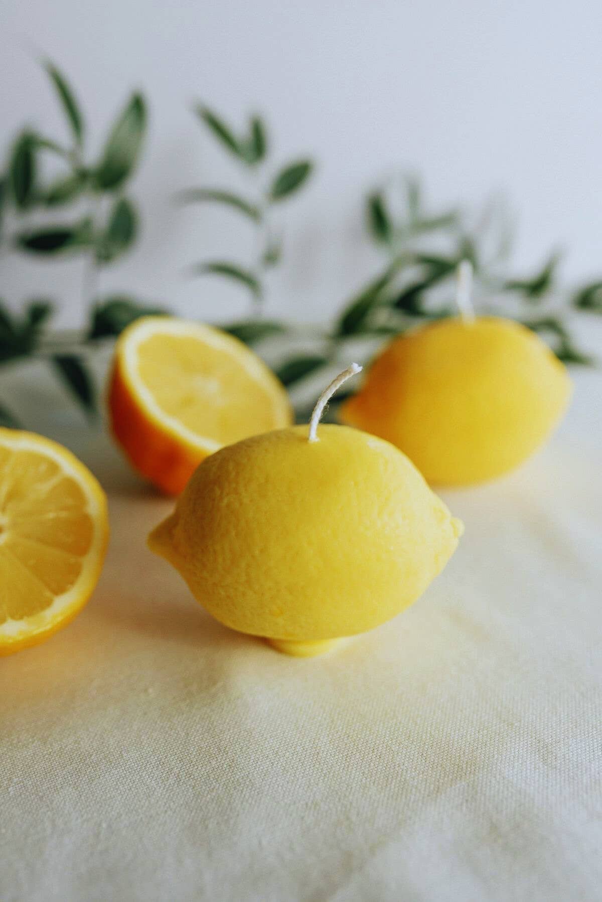 IrinisCandles - Wholesale Novelty Candle - Lemon Candle1