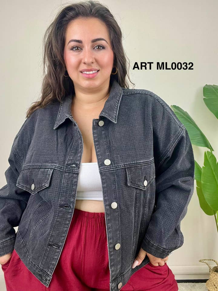 CHAQUETA VAQUERA NEGRA CUBIERTA DE STRASS para venta al por mayor de DIADEMA CURVY