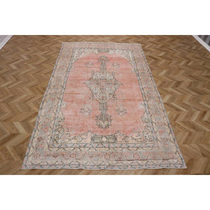 The Loom Wholesale - Wholesale Area rug - Turkish Vintage Antique Oushak Wool Rug for Living Room1
