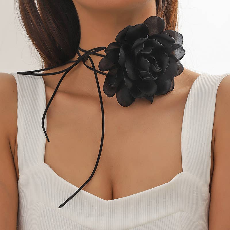 PEACH ACCESSORIES – wholesale Choker/Krage – EUR333 Blomma corsage choker halsband1