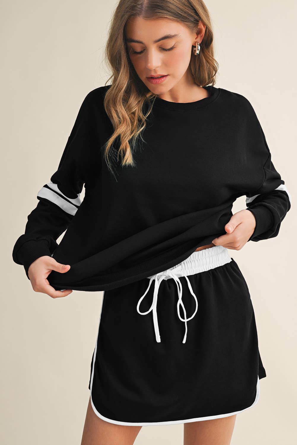 Aapparella - Wholesale Top & Skirt Set - Women's - Stripe Long Sleeve Top & Skort 2 Pcs Set | S-XL6