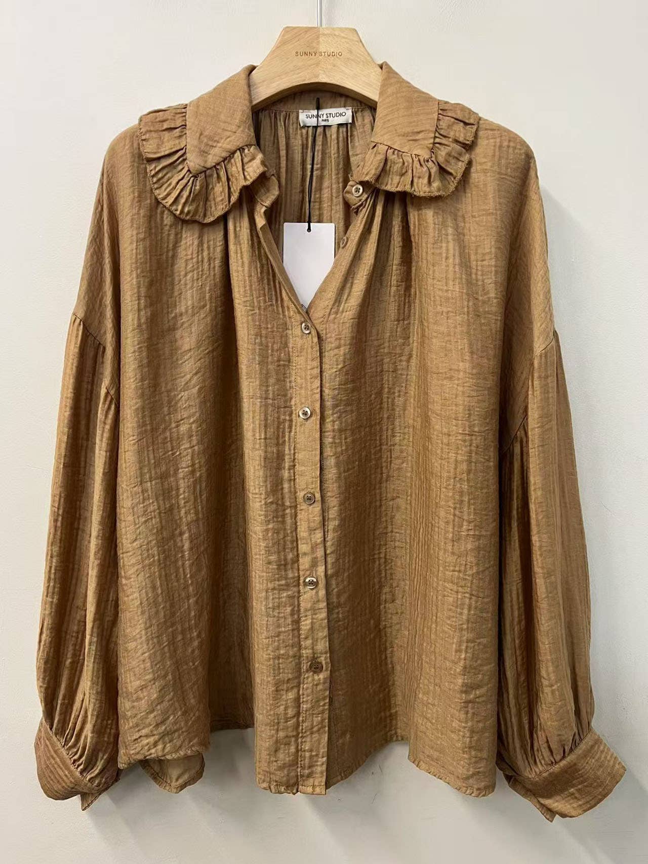 SUNNY STUDIO - Wholesale Button Down Shirt - Women's - Light blouse with gathered collar4