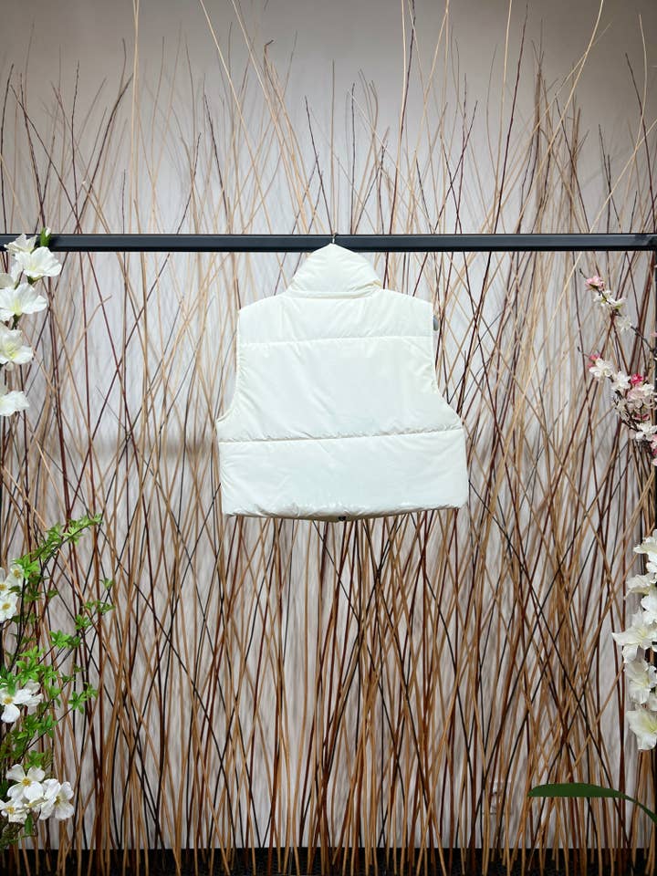 L'Emotion - Wholesale Suit Vest - Women's - Zipped High Neck Zipped Sleeveless Vest