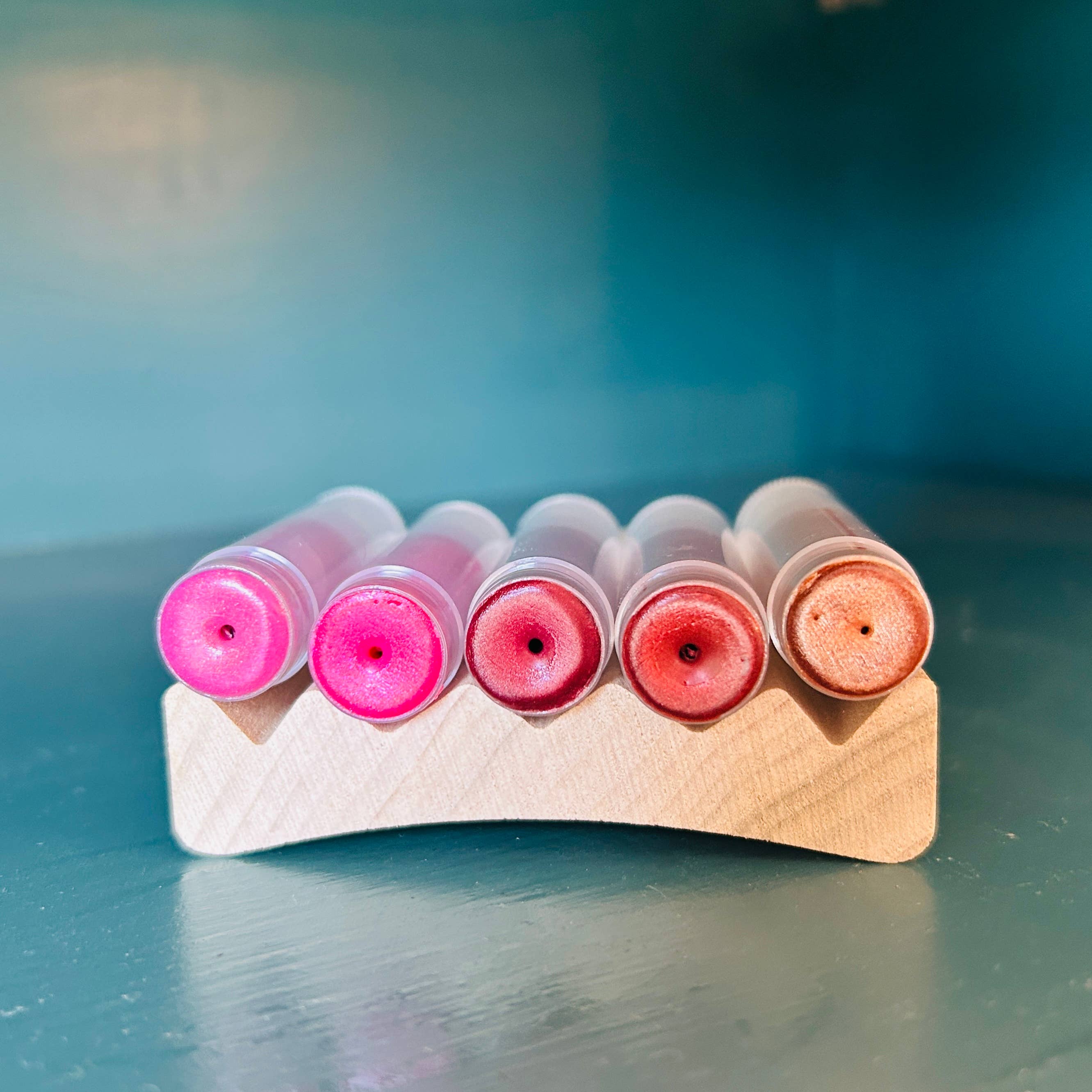 NO-MELT LIP BALM - Wholesale Lip Balm - NO-MELT LIP TINT  tinted lip balms with display4