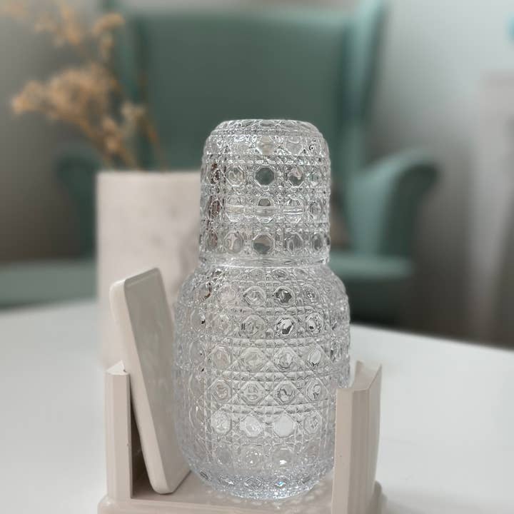 Somone Studios - Wholesale Carafe - Carafe Glass and Holder Set1