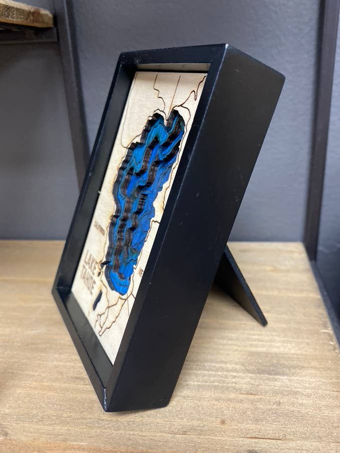 Carte de bureau 3D du lac sur mesure - Mini cadre noir avec support pour la vente par 395ART