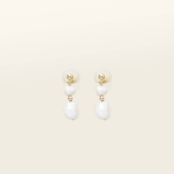 Boucles d'oreilles à clip Duo Pearl en or pour la vente par Aiori