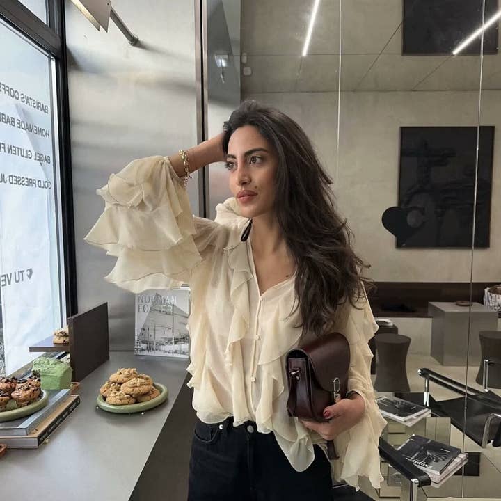 Chic 2025 European Vneck Ruffled Layered Blouse B88827 for wholesale by Marayn