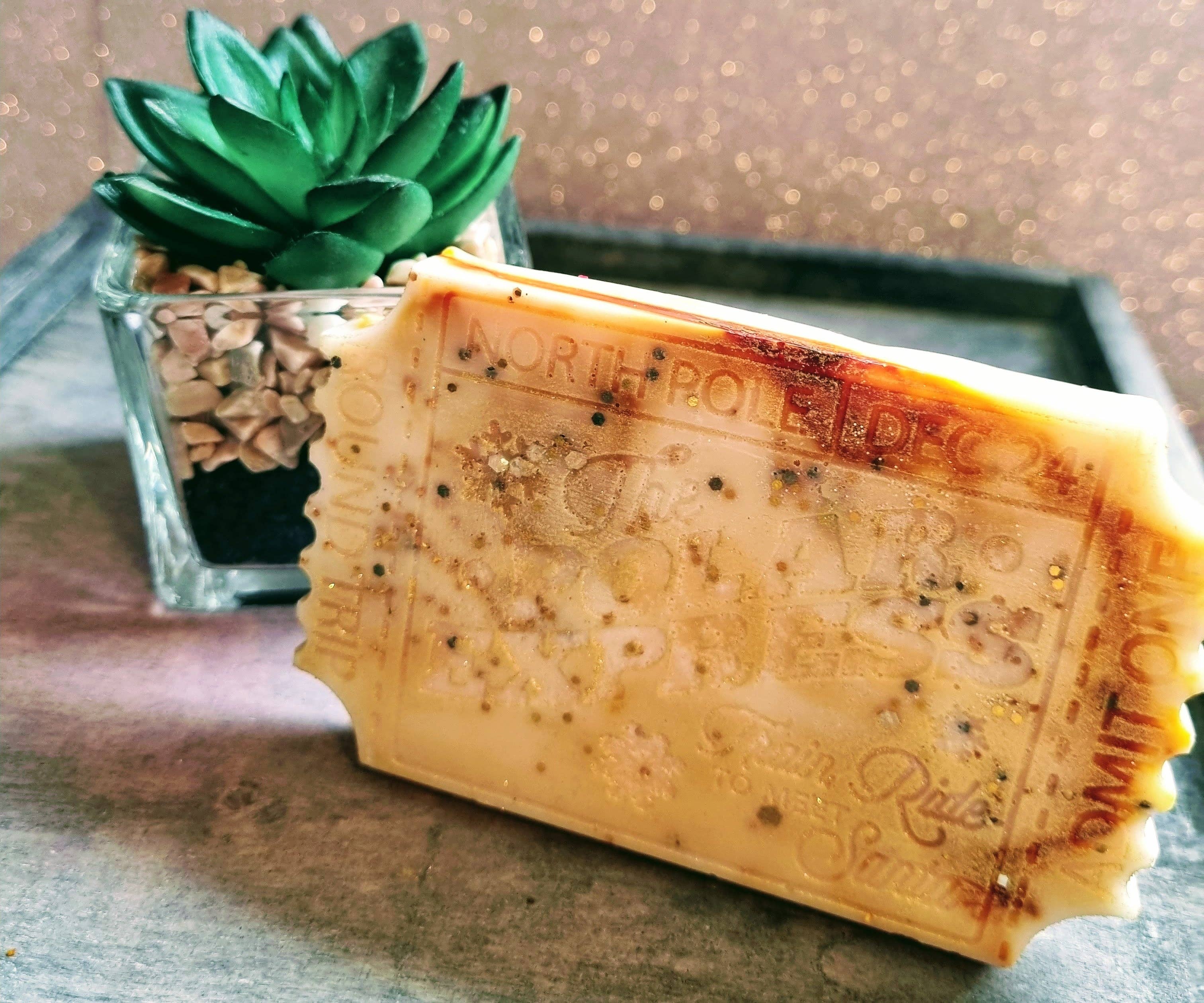 Aka Designs - Wholesale Wax melt - Polar express ticket shaped wax melt3