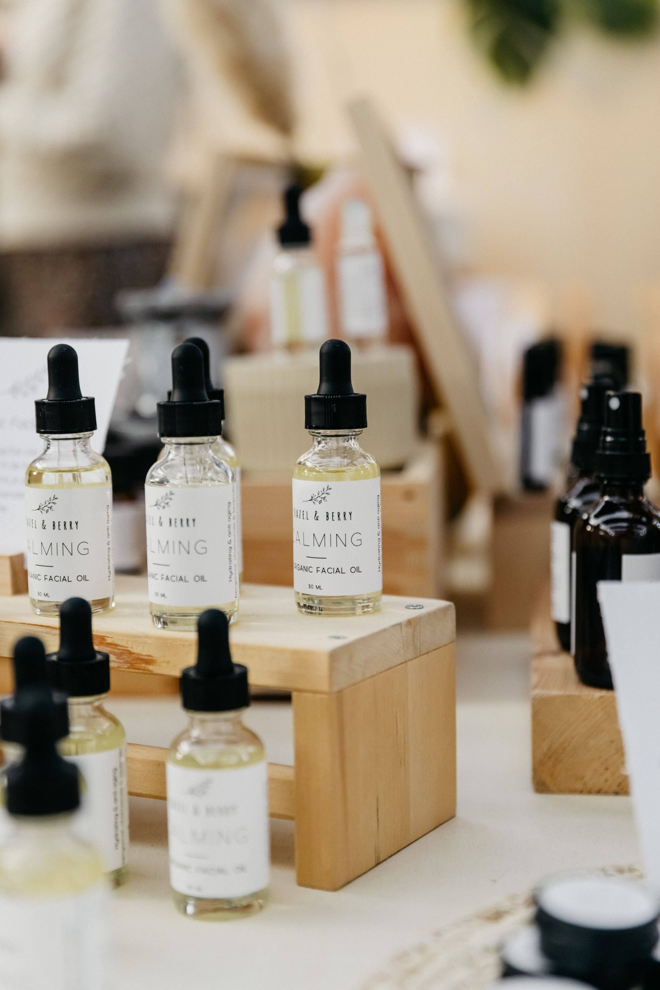 Hazel & Berry - Wholesale Facial Oil - Natuurlijke organische gezichtsolie - licht en anti-veroudering5