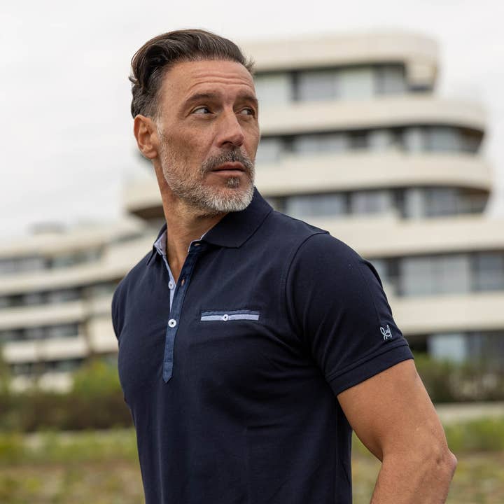 Polo bleu marine avec poche rayée et détail en denim | Argentina pour la vente par Custi Mikelo: Men's Clothing & Christmas Gifts