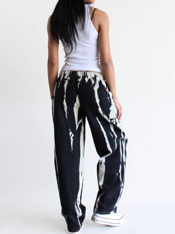 American Recycled Clothing – Großhandel Hose – Damen – Denim-Hose mit Bleach-Spritzern und elastischem Bund – Eco-Bundle4