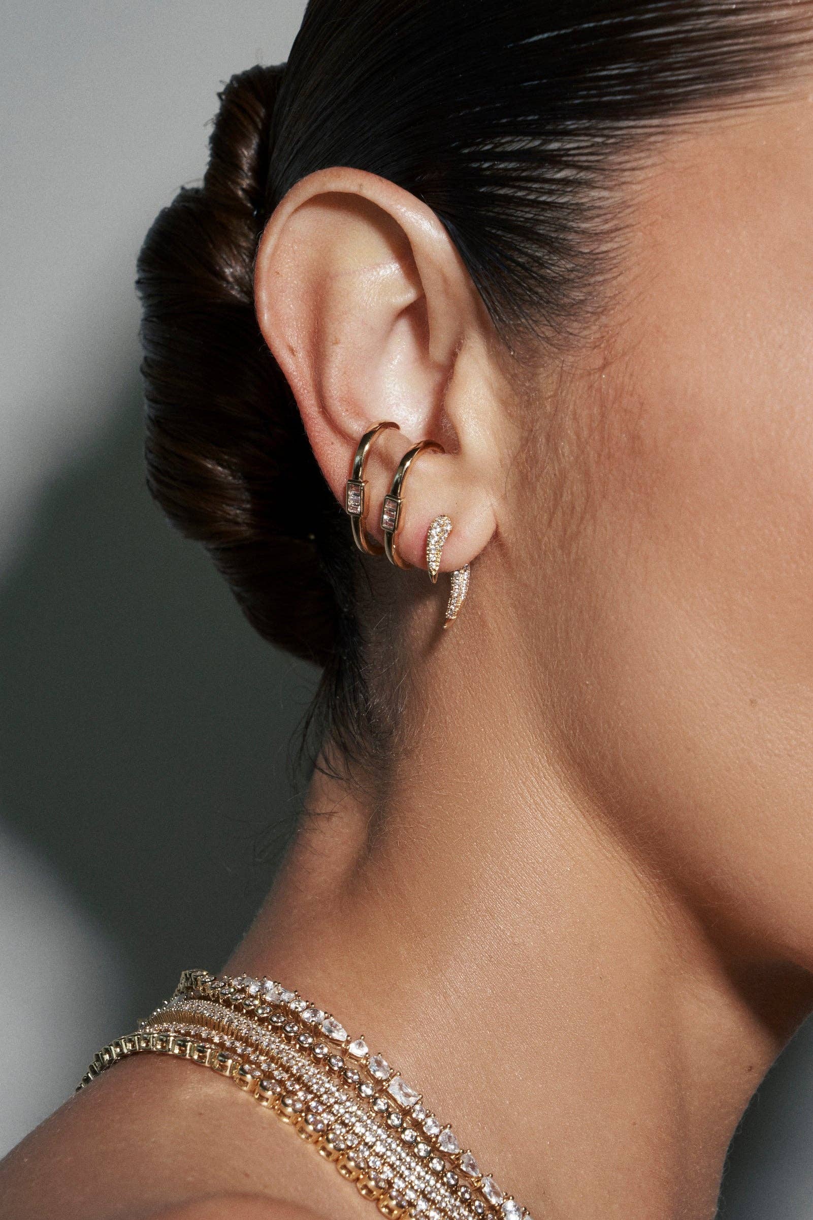 Lili Claspe – wholesale Ear jackets/climbers – Pave Tusk Ear Jacket4