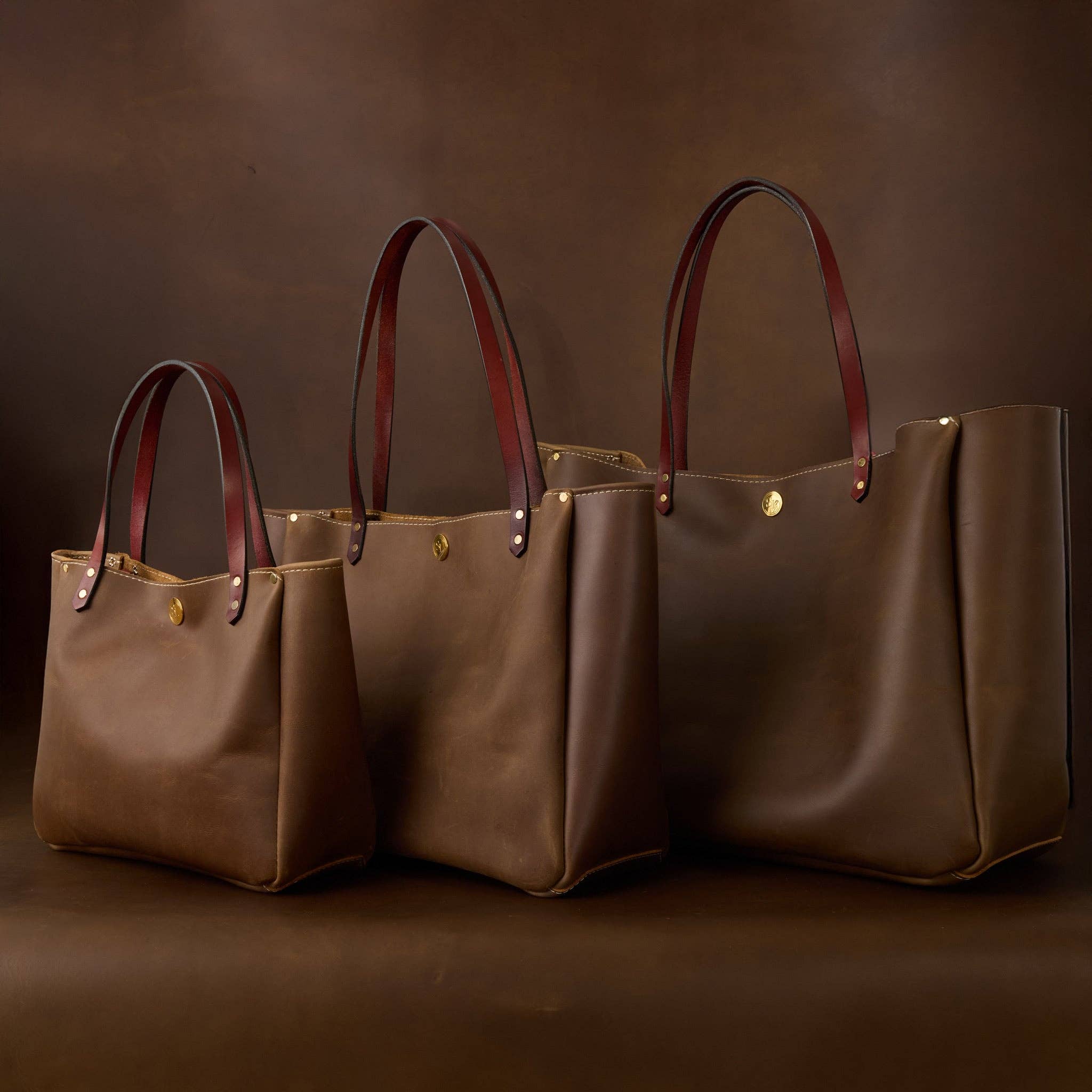 SouthLife Leather Goods - Wholesale Top Handle Bag - Women's - The Small Bucket Bag5