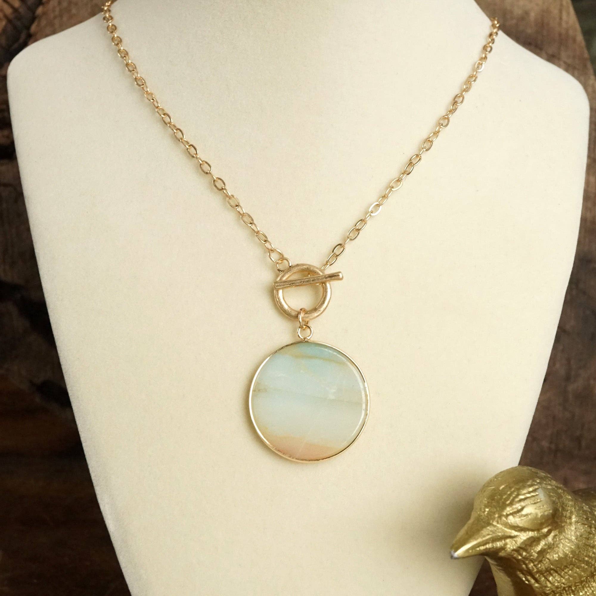 PennyLine inc - Wholesale Pendant/Charm Necklace - Semi-Precious Disc Pendant Front Toggle Chain Necklace0