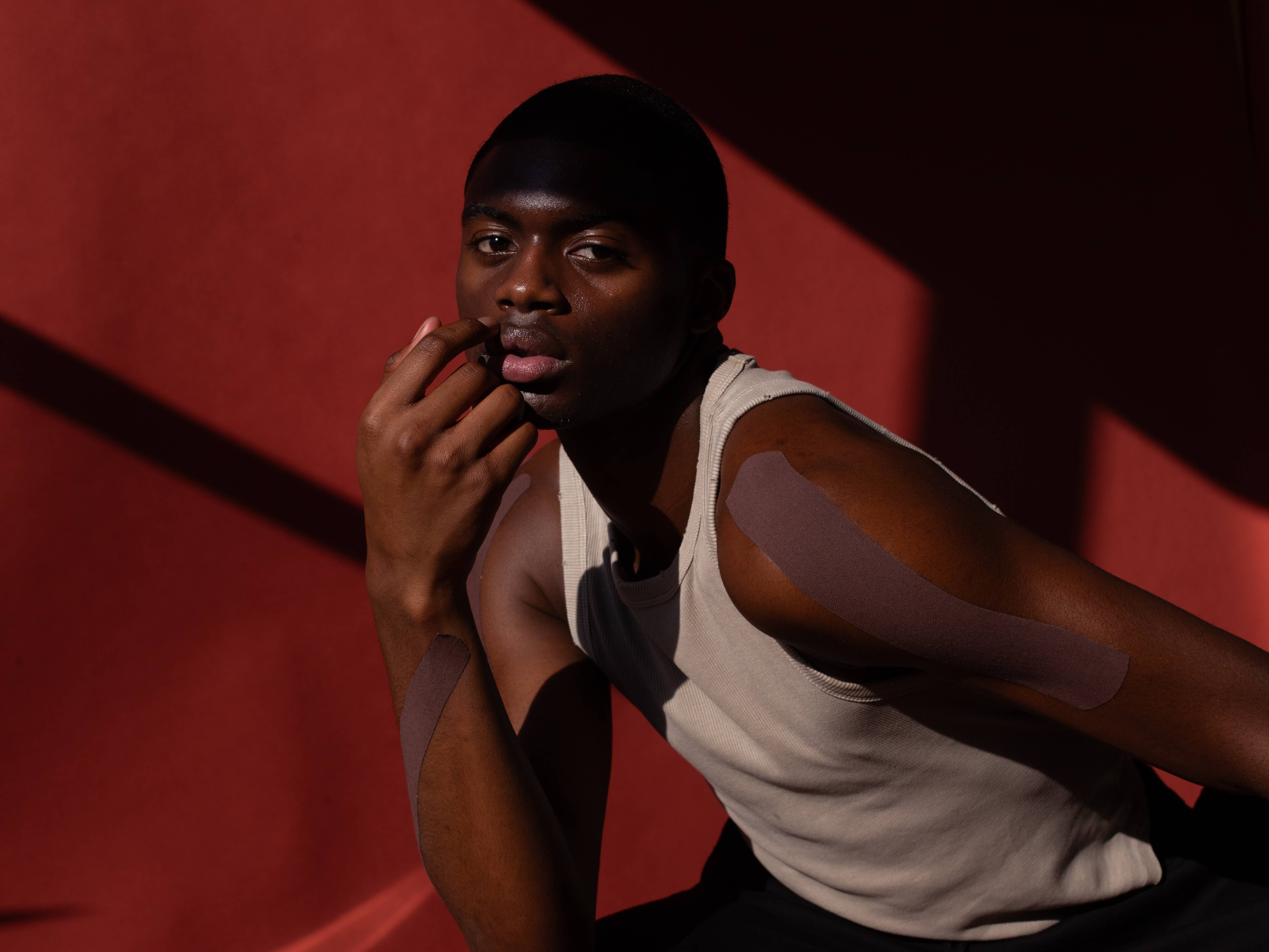 HUETAPE - Wholesale Fashion/Breast Tape - Women's - Espresso Kinesio Tape 1