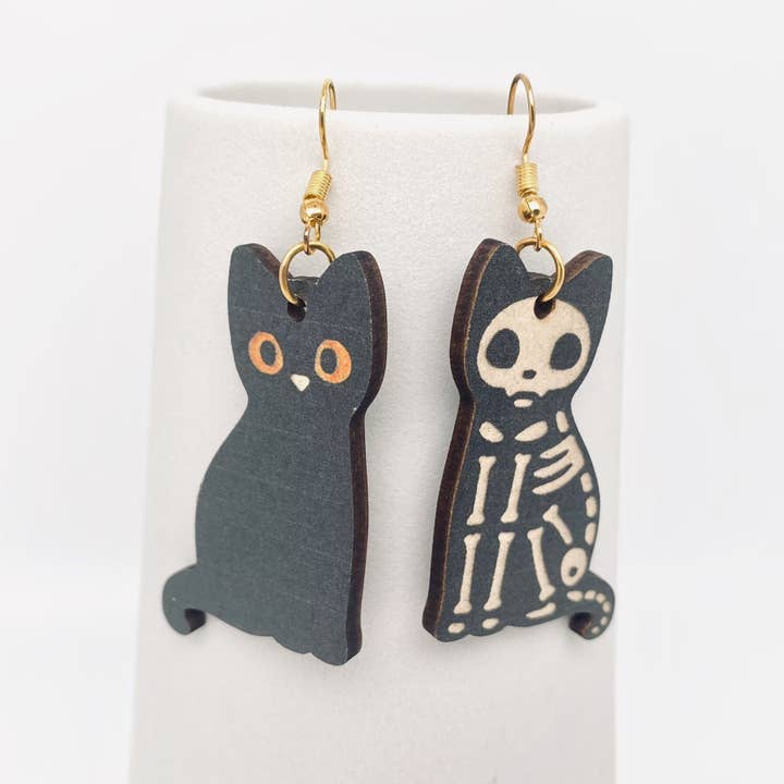 Halloween Double-sided Black Cat Skull Cat Wooden Earrings for wholesale by Mio Queena