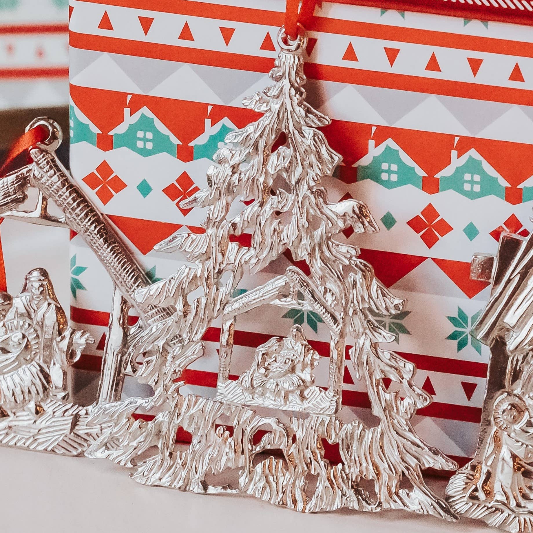 House of Morgan Pewter - Wholesale Ornament Set - Handmade Nativity Ornaments - Baby Jesus Manger Gifts11