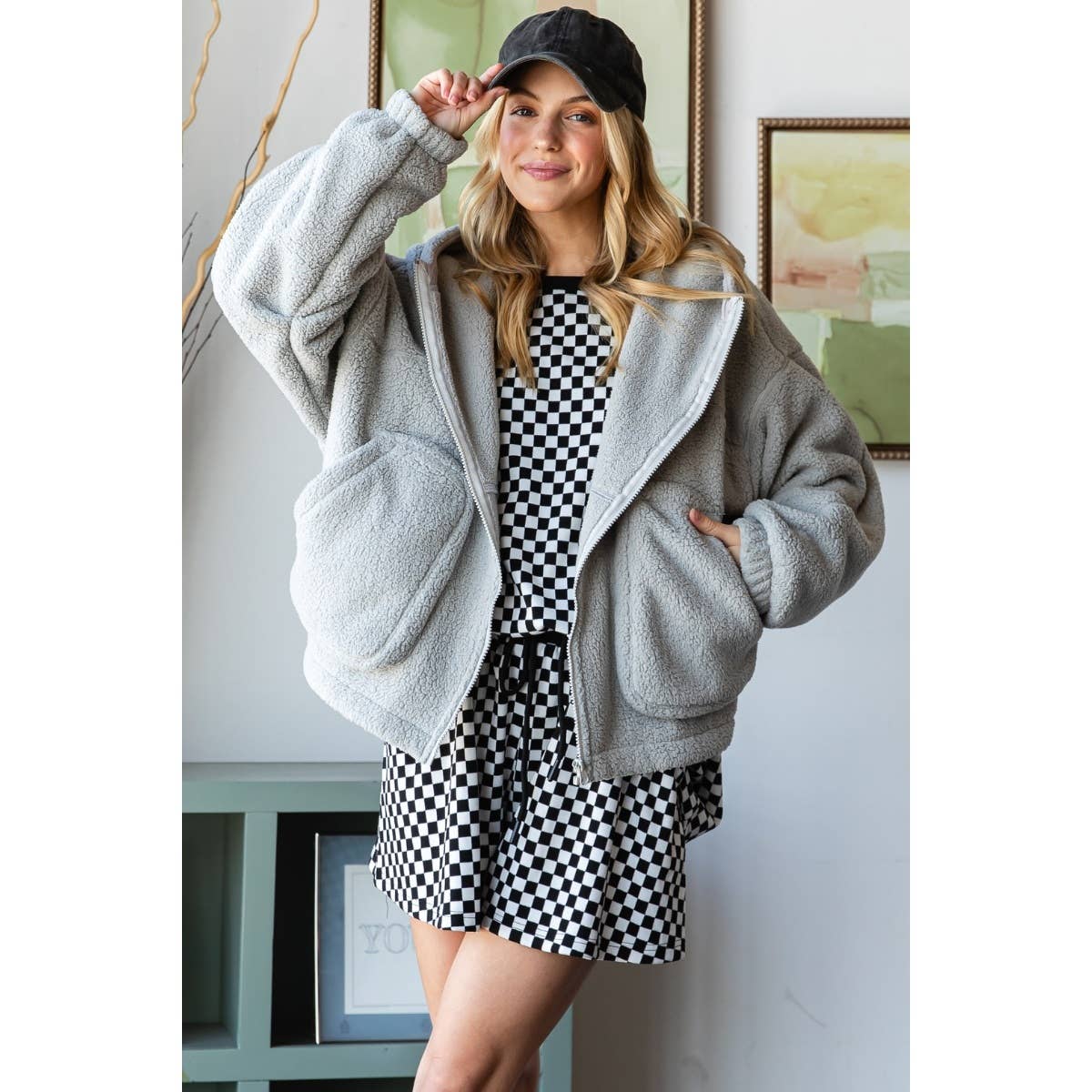 Veveret – Blusão - Mulher por atacado – Moletom com capuz de bolso grande grande com urso de peluche 0