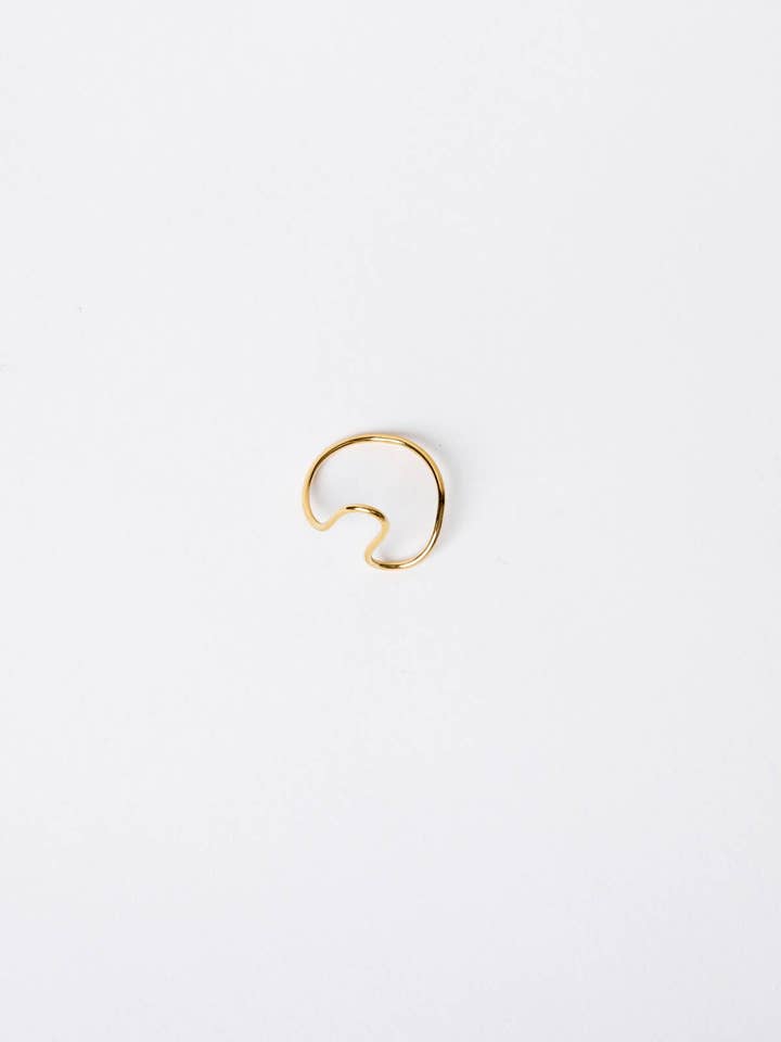 The Vag's ring for wholesale by HELMUT PARIS