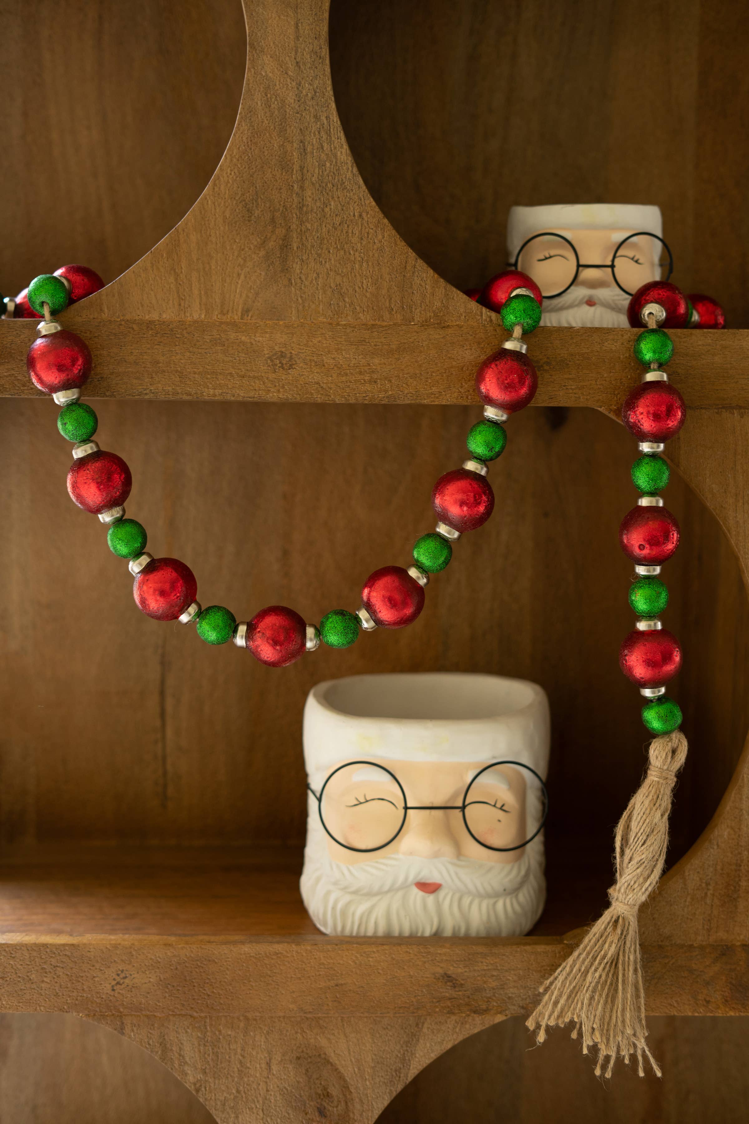 Multi GUIRLANDE DE BOULES DE NOËL ROUGES ET VERTES AVEC POMPONS EN JUTE en vente sur Faire1