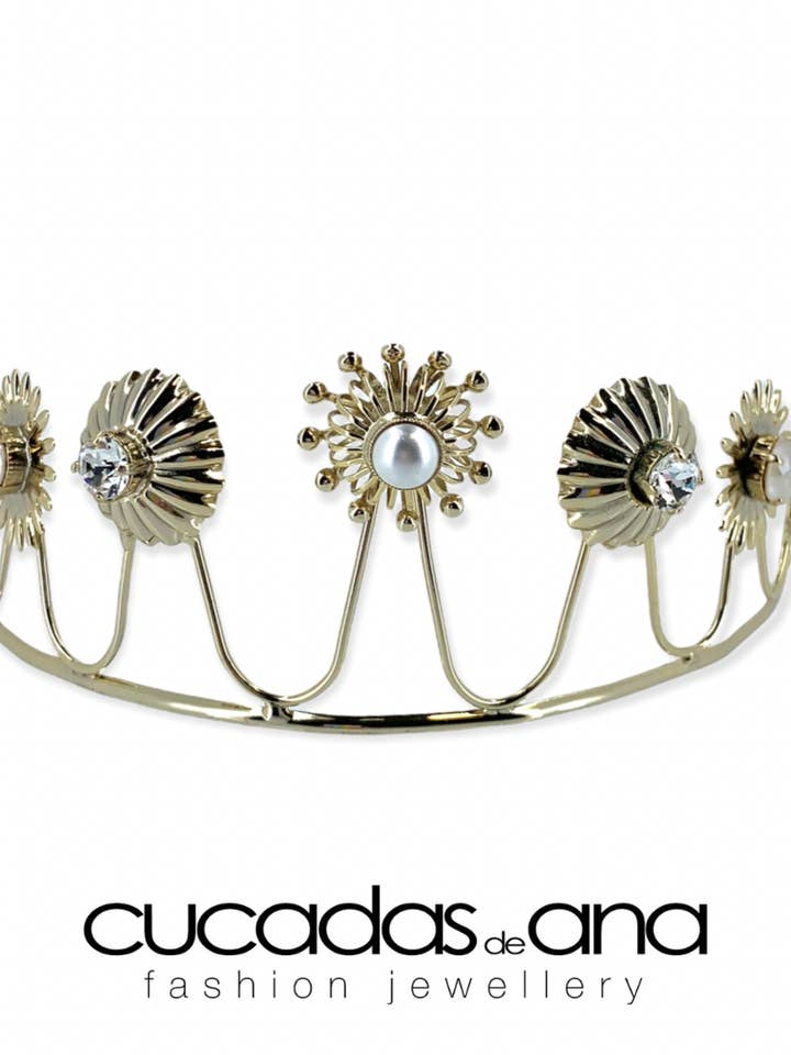 Anastassia Crown for engroshandel hos Cucadas de Ana