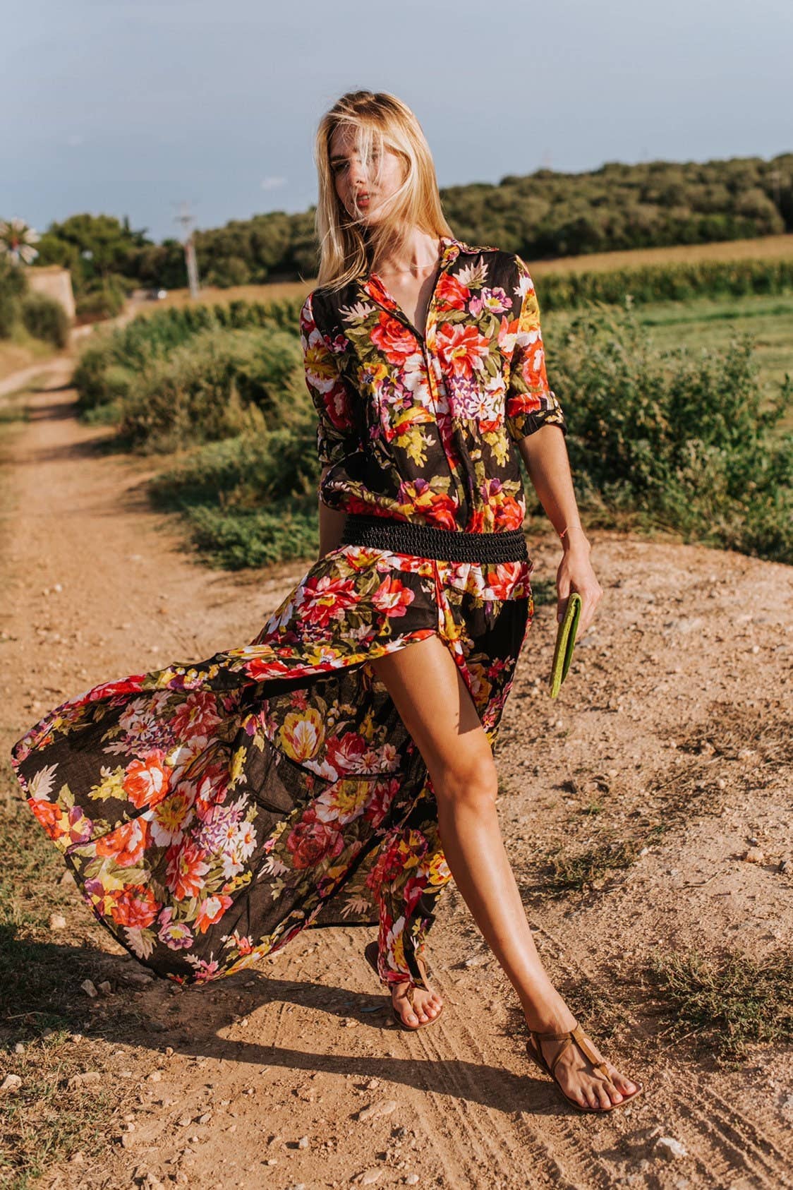 Miss Kitsch – Vestido - Mulher por atacado – Vestido longo boho de algodão preto com flores, vestido camisa, vestido maxi, vestido floral feminino, modelo Mallorca8