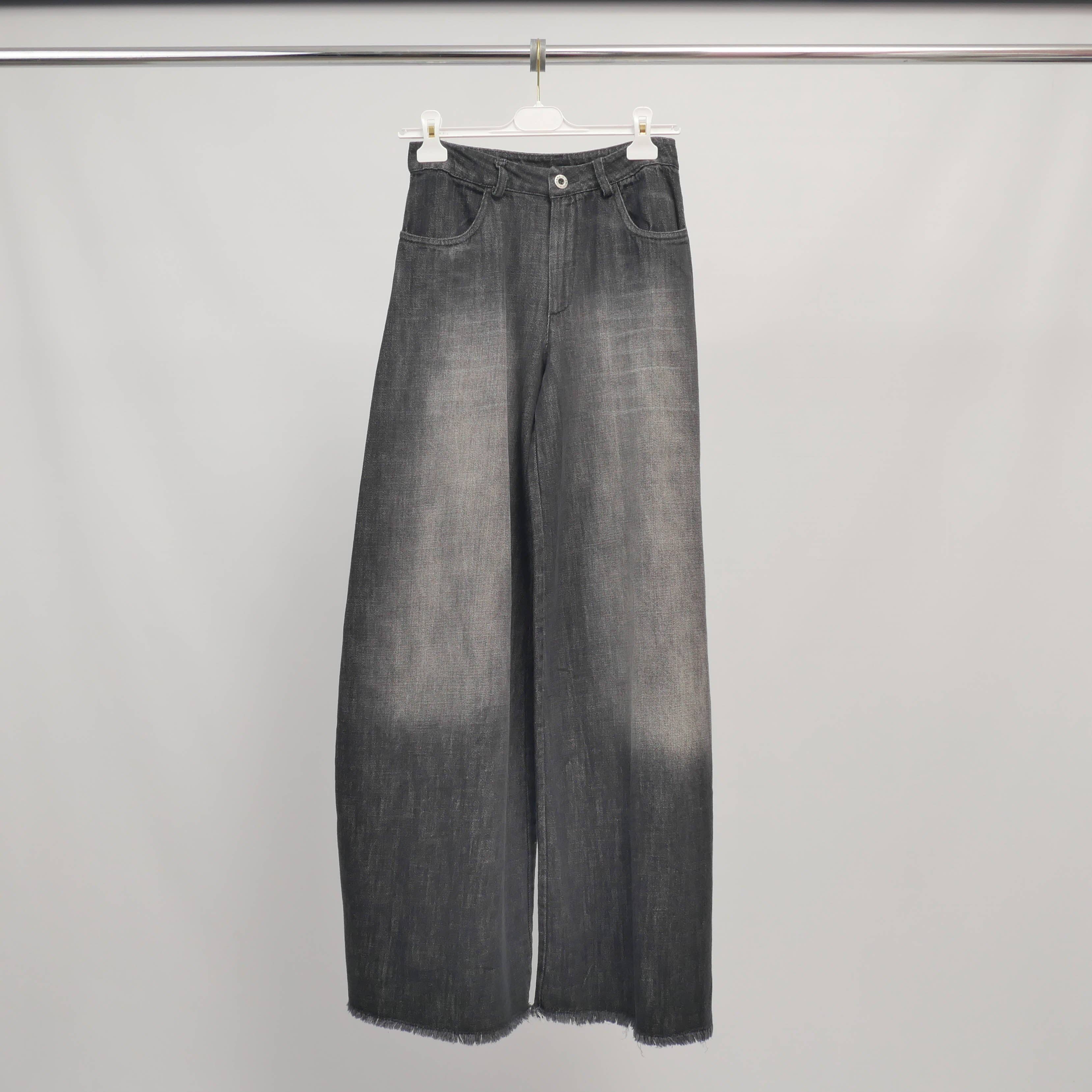 Cecile Wang – Großhandel Jeans – Damen – Jeans in verwaschenem Look mit ausgefransten Kanten – Ref BCG0280-81