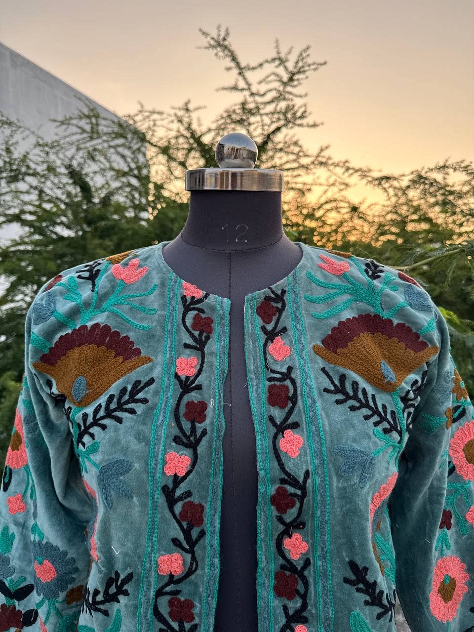 GYPSY STUDIO - Wholesale Jacket - Women's - Winter Coat Floral Embroidery Assorted Design Suzani Jackets2