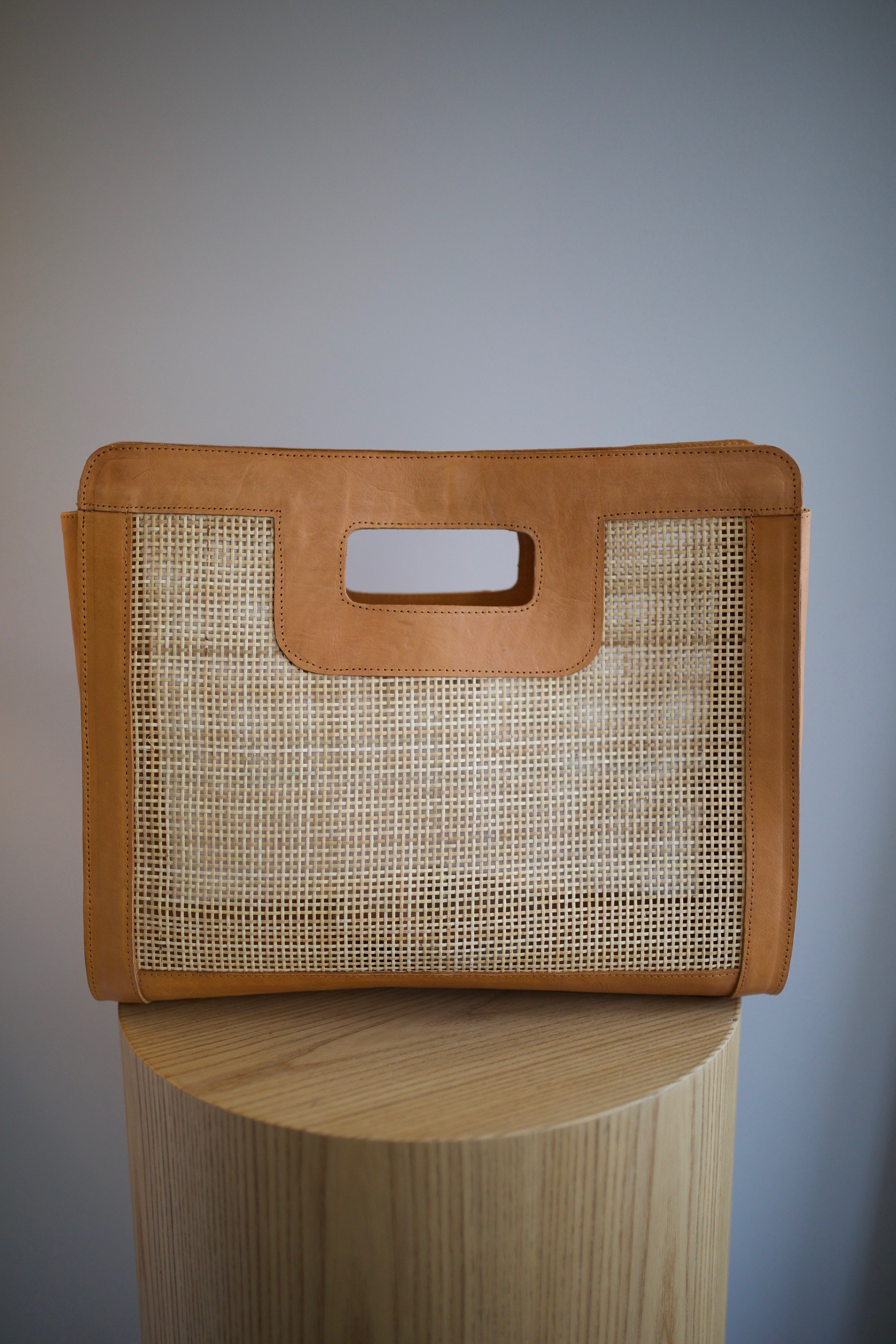 Ratán oscuro Bolso Marisia de venta al por mayor en Faire1