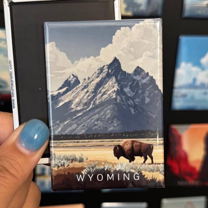 Magnete dello Stato del Wyoming | Grand Teton | Design di Bisonte per la vendita all'ingrosso da parte di Tieu Magnetic
