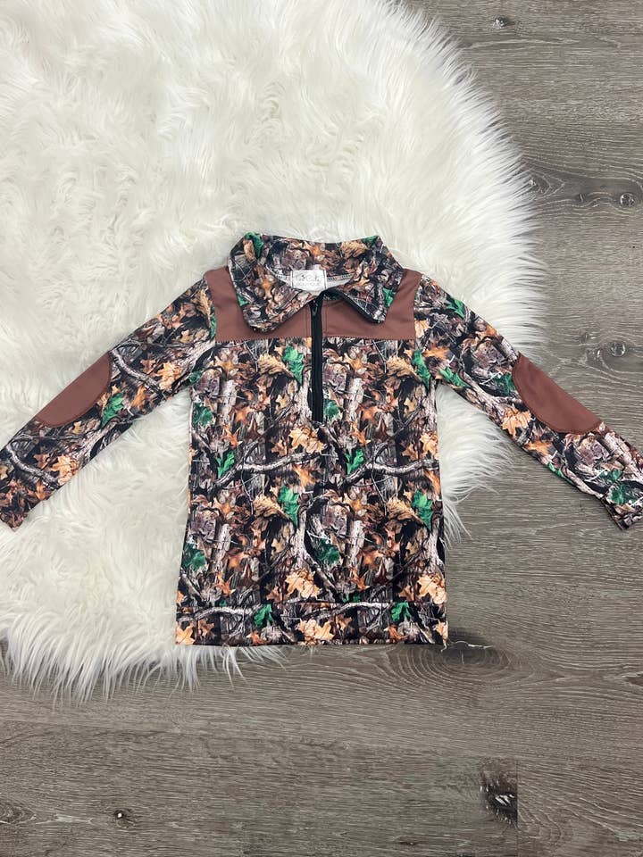 Camouflage-Pullover mit Baummuster für den Großhandel von Two Cute Boutique LLC