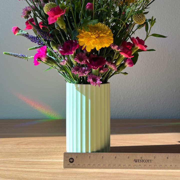 Daisy Wood Design - Wholesale Vase - Colorful Fluted Flower Vase Trio With Glass Inserts2