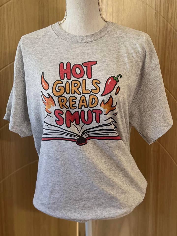 RMN Wholesale - Wholesale Screen Printed T-Shirt - Women's - Hot Girls Read Smut on Ash Gray Tee