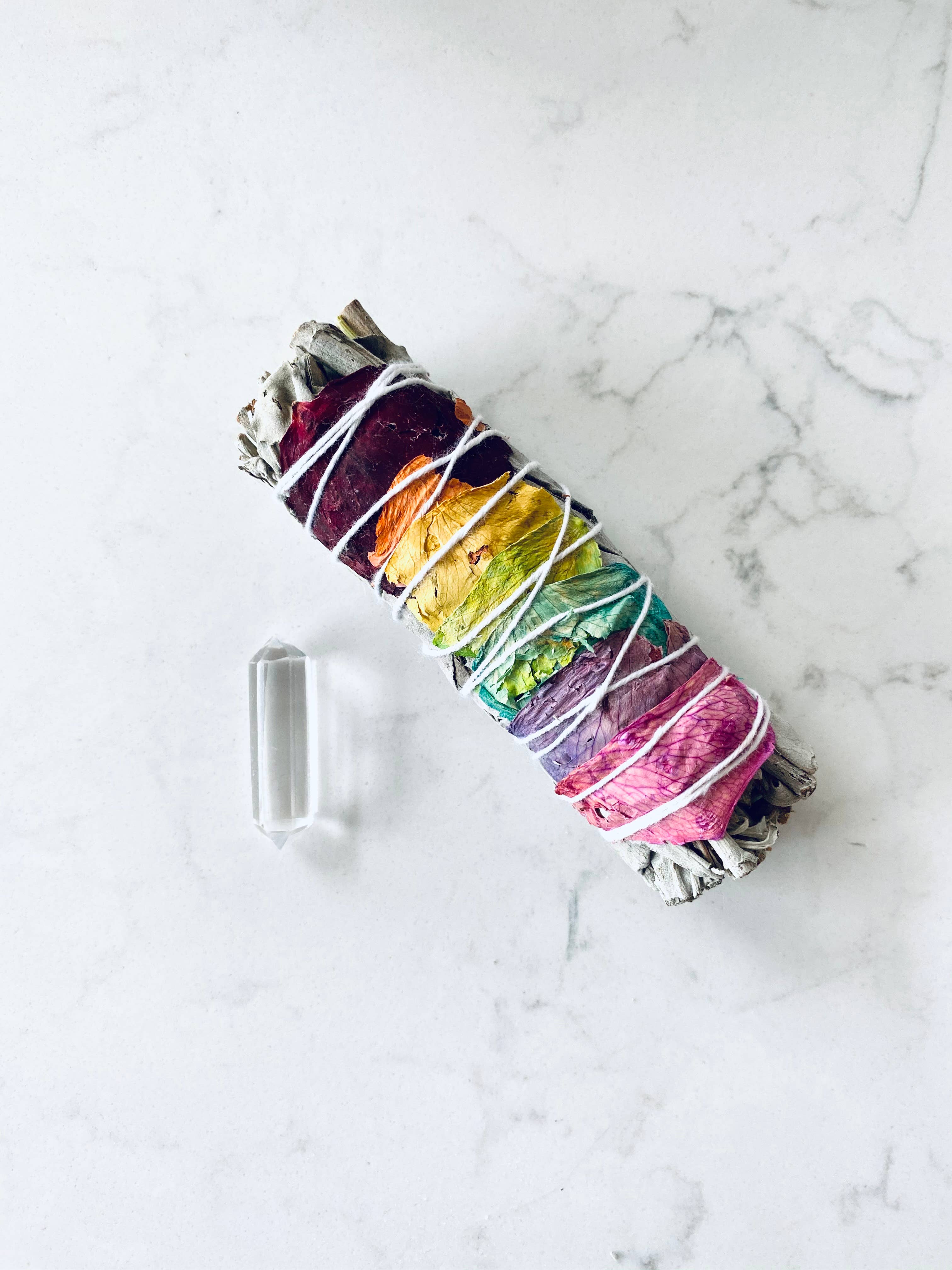 Crystal Wellness Company - Wholesale Sage Bundle - Mini Rainbow Sage & Clear Quartz Bundle2