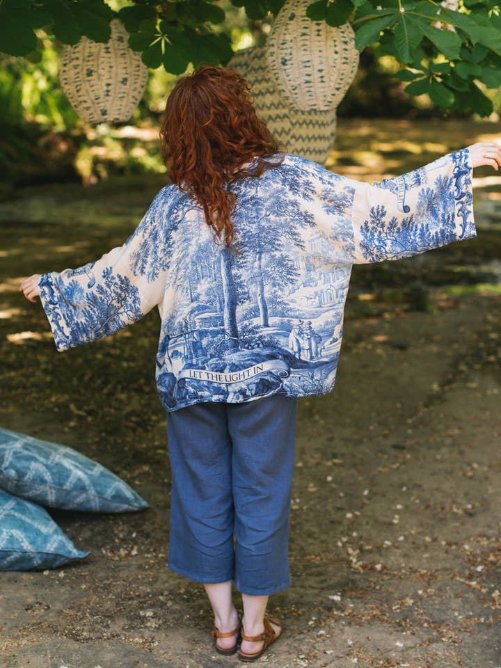 Market of Stars (USA) - Wholesale Kimono - Women's - Let The Light In Pixie Duster Cropped Kimono w/ Delft Print1