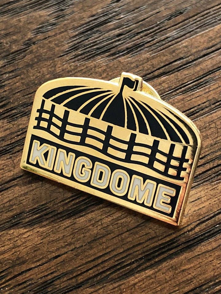 Kingdome Pin - Hard Email voor wholesale door Hype Pins