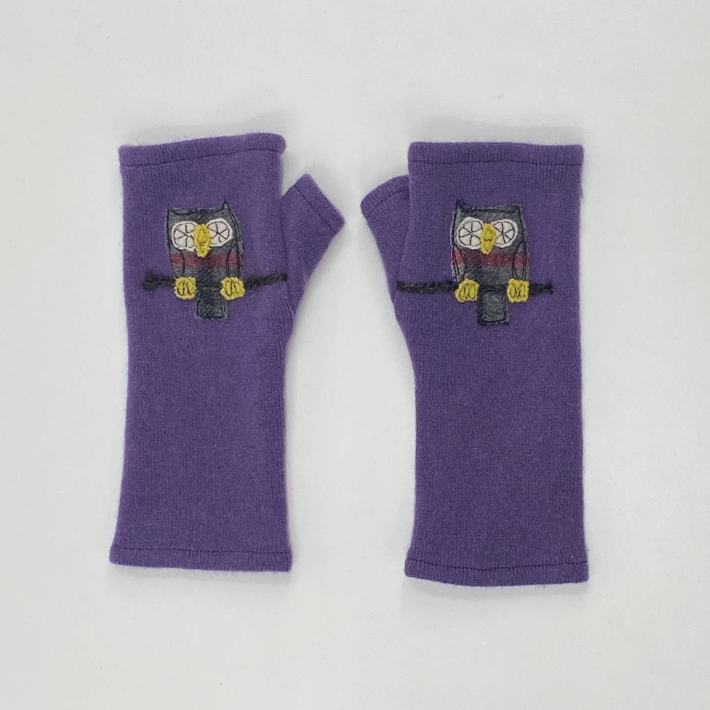 Sardine Clothing Co. - Wholesale Gloves - Women's - Fingerless Cashmere Gloves-Owl8