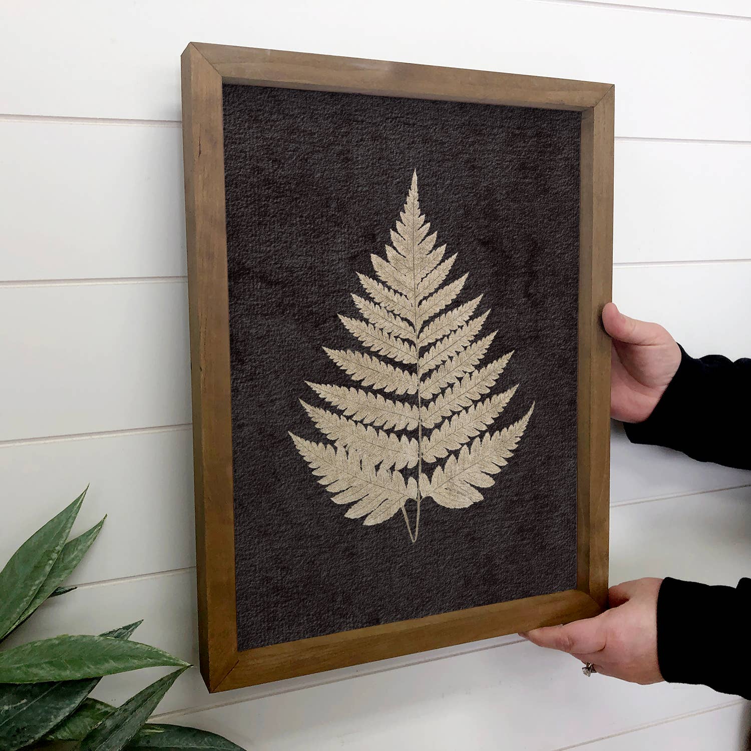 Hangout Home - Wholesale Art Print - Fern Leaf IV - Framed Nature Wall Art - Ranch House Wall Art1