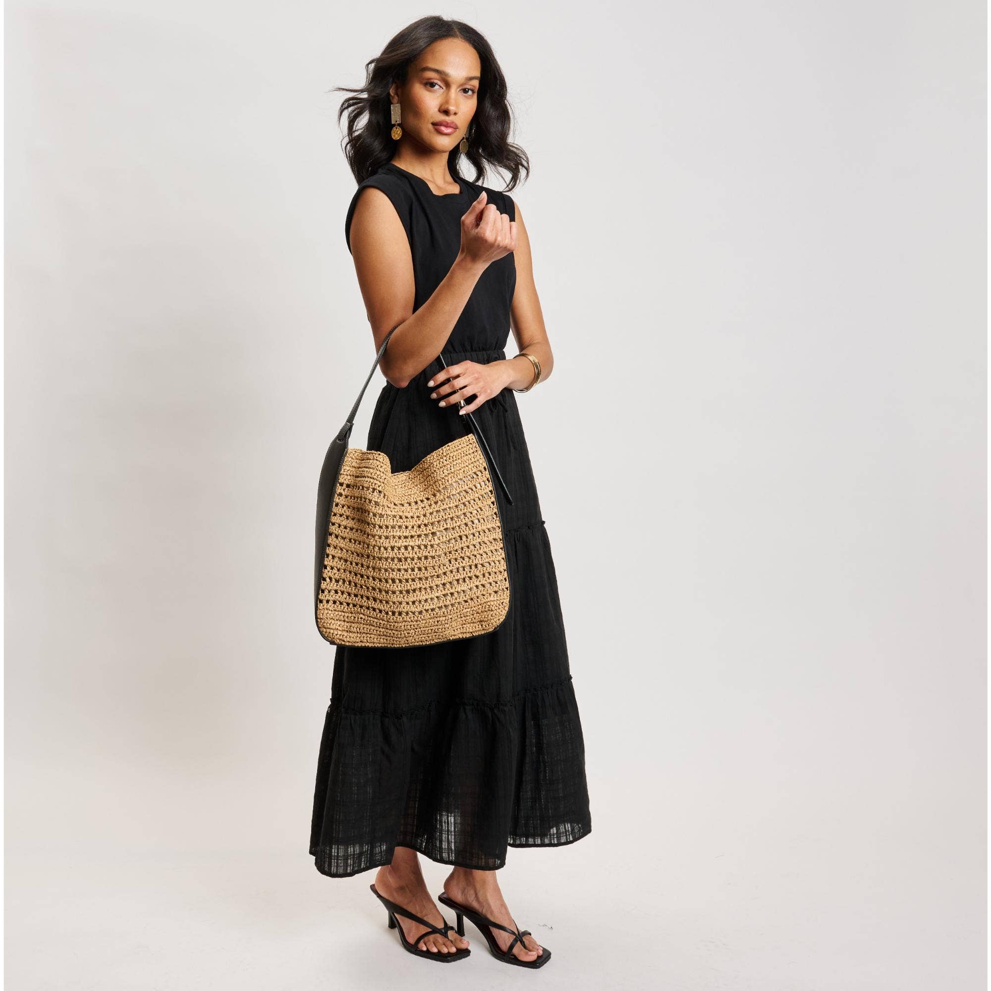Moda Luxe - Venta al por mayor Bolso con correa - Mujer - Bolso Hobo Savannah de paja con diseño de crochet2