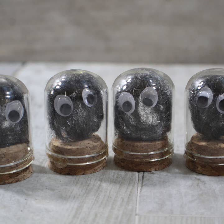 1 pot de Noiraudes pour la vente par Raven Design