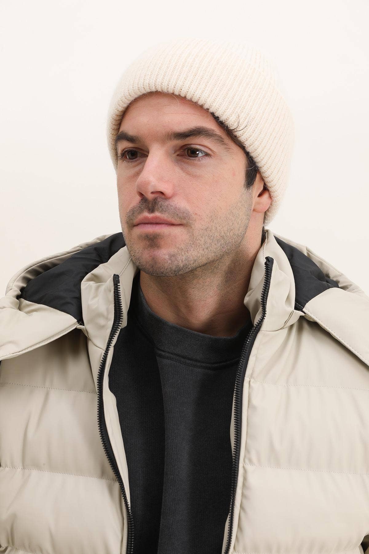 Hologramme Paris - Wholesale Beanie - Women's - Classic Plain Lined Angora Beanie