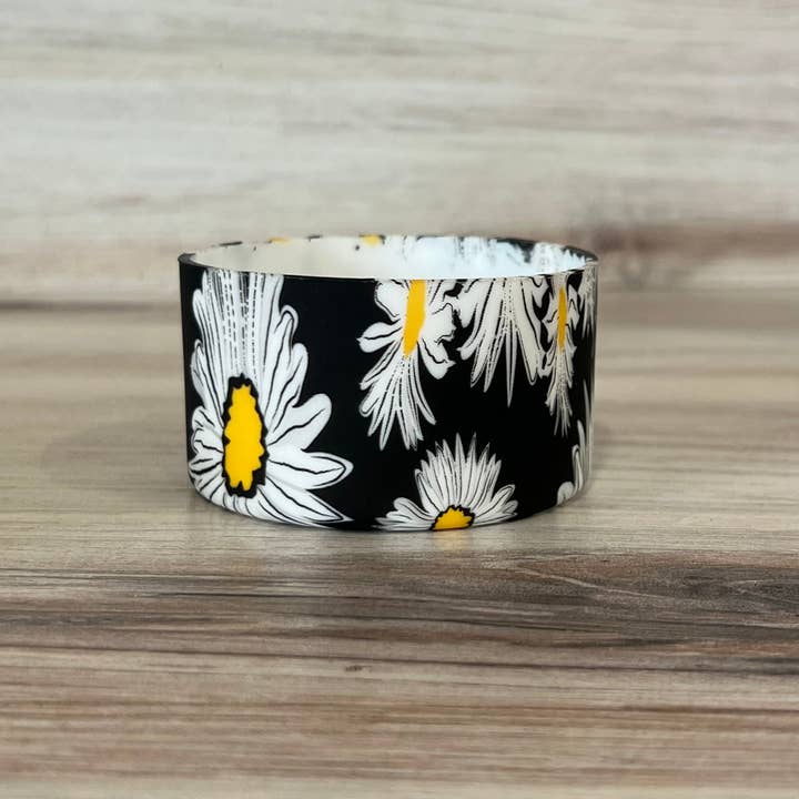 KW Laser Supplies - Wholesale Drink Huggers & Koozies - Decorative Silicone Boot for 30/40oz tumbler11