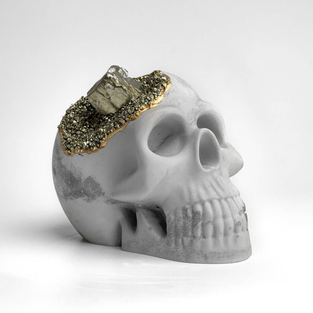Planters Made in the USA - Wholesale Decorative Figurine - Natural Pyrite Skull Head, ,big Crystal Skull Concrete1